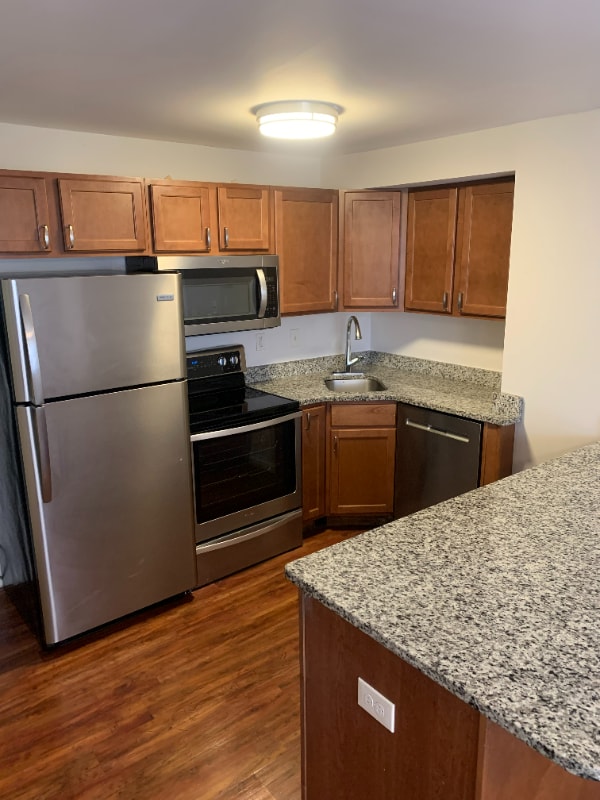 726 Ohio Pike in Cincinnati, OH - Building Photo - Building Photo