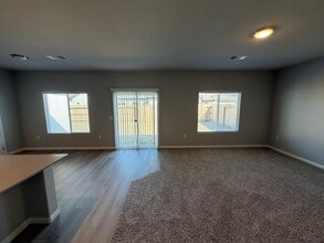 4611 Freestone Ct in Bakersfield, CA - Building Photo - Building Photo