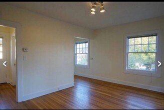 1635 NW 25th Ave, Unit 5 in Portland, OR - Building Photo - Building Photo