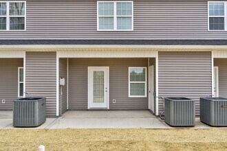 2819 Cruze Dr in Powell, TN - Building Photo - Building Photo