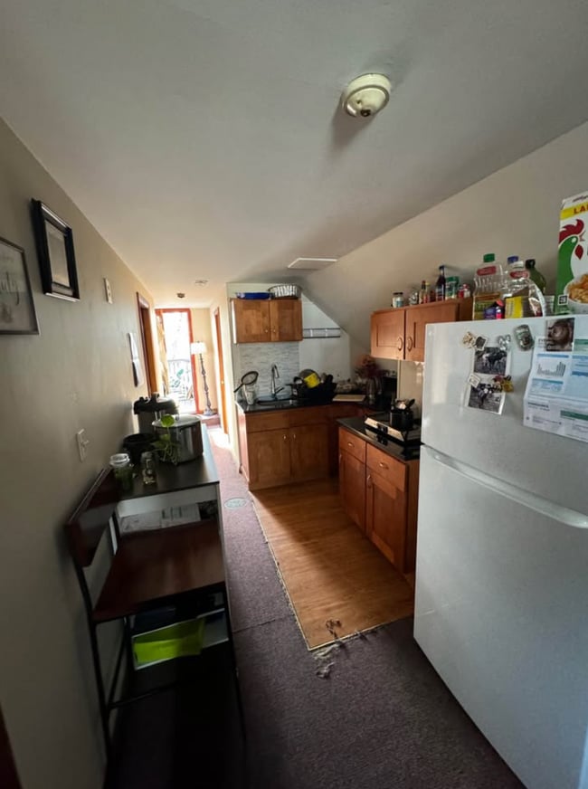 139 Lowell St, Unit 3