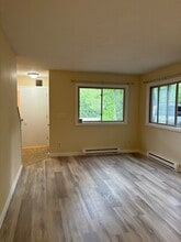 309 Holy Cross Rd, Unit 309A in Colchester, VT - Building Photo - Building Photo