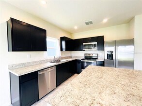 1113 Eagle Claw Ln in Winter Haven, FL - Building Photo - Building Photo
