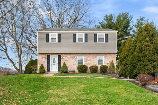 property at 108 Kings Point Rd