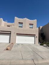 4723 Spanish Sun Ave NE in Albuquerque, NM - Building Photo - Building Photo