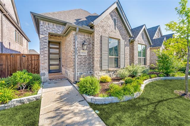 property at 8532 Melrose