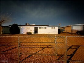 2721 N Webster St in North Las Vegas, NV - Building Photo