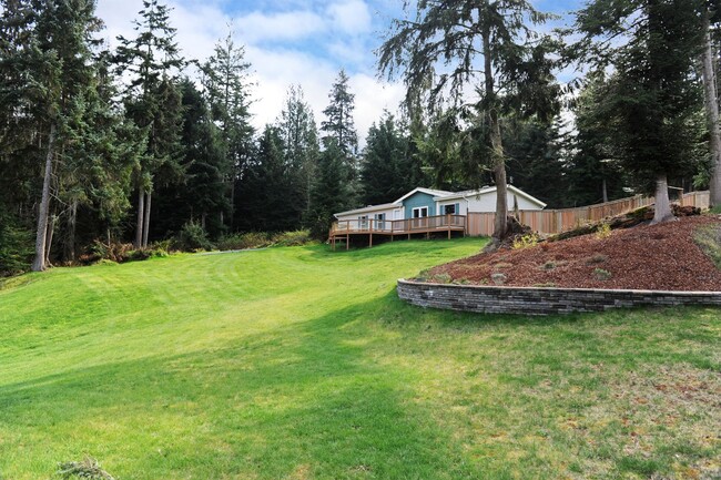property at 3151 N Shadowbrook Ln