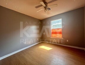 611 Walker Rd in Lafayette, LA - Building Photo - Building Photo