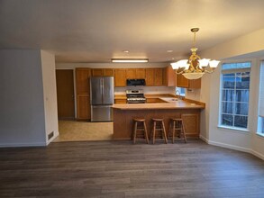 8019 57th Dr NE in Marysville, WA - Building Photo - Building Photo