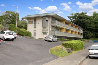 Taylor West Apartments in Renton, WA - Building Photo - Building Photo