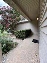 285 Rosemont Garden in Lexington, KY - Building Photo - Building Photo