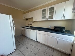 1466 Commonwealth Ave in Bronx, NY - Building Photo - Building Photo