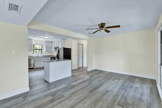2605 Stark St in Fort Worth, TX - Building Photo - Building Photo