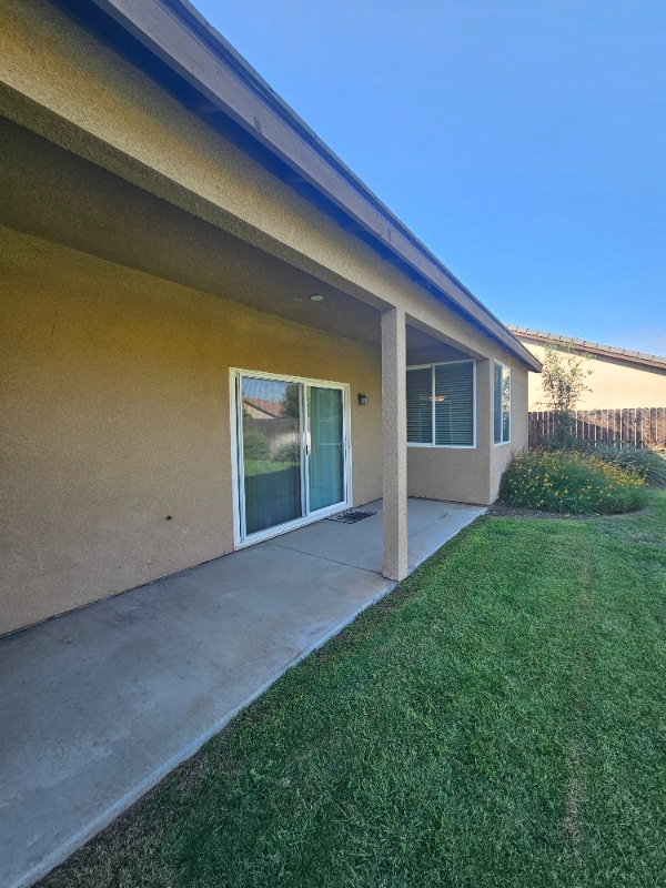 2908 S Oakhurst Ct in Visalia, CA - Building Photo - Building Photo