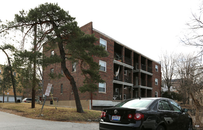 2719 Digby Ave in Cincinnati, OH - Foto de edificio - Building Photo