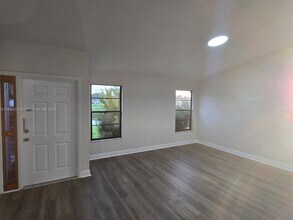 4247 Willow Pond Cir in West Palm Beach, FL - Building Photo - Building Photo