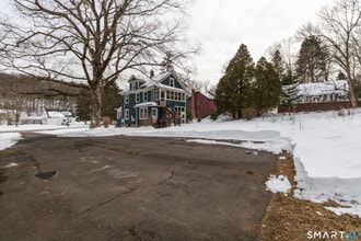 63 Main St in Middlefield, CT - Building Photo - Building Photo