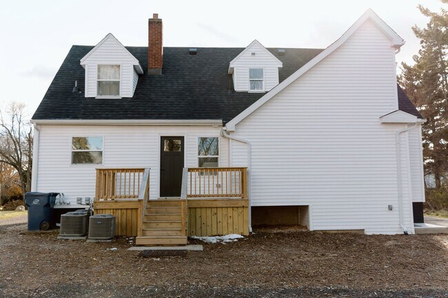 114 Baker St in Spring Arbor, MI - Building Photo - Building Photo