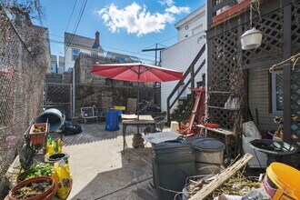 5142 Butler St, Unit 1 in Pittsburgh, PA - Building Photo - Building Photo