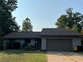 8488 Barbara Dr in Mentor, OH - Building Photo