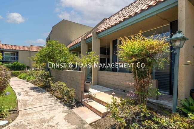 958 Palo Verde Ave in Long Beach, CA - Building Photo - Building Photo