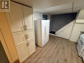 82 Elvaston Dr in Toronto, ON - Building Photo - Building Photo