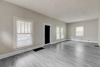 849 S Belleview Pl in Indianapolis, IN - Building Photo - Building Photo