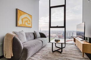 1400 W Randolph St in Chicago, IL - Building Photo