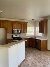 813 N Harrison Ave in Blanchard, OK - Building Photo - Building Photo