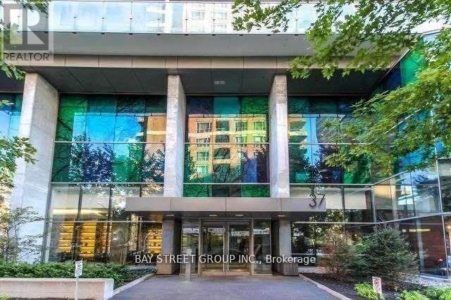 37 Grosvenor St in Toronto, ON - Building Photo - Building Photo