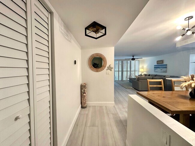 630 Ocean Dr in Juno Beach, FL - Building Photo - Building Photo