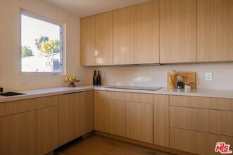 1930 Kemper St in Los Angeles, CA - Building Photo - Building Photo