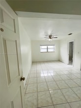 2761 SW 33rd Ct in Miami, FL - Building Photo - Building Photo