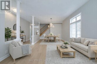 3581 Jorie Crescent in Mississauga, ON - Building Photo - Building Photo