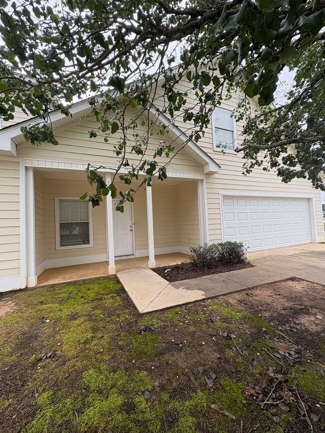 property at 101 Courtyard Way