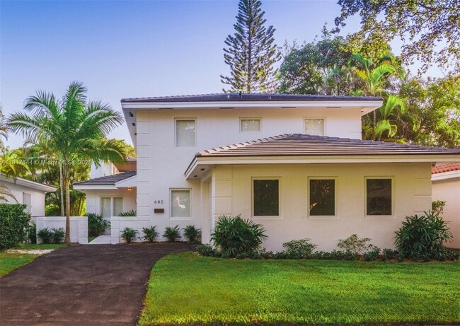 property at 640 Puerta Ave