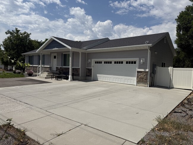 property at 131 Crockett Ave