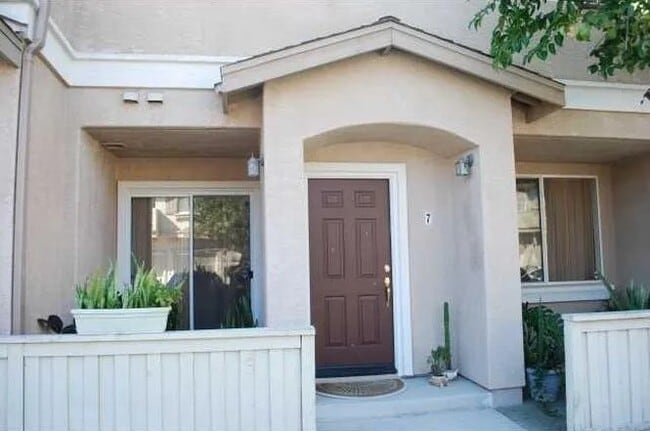 property at 1126 Latigo Cv