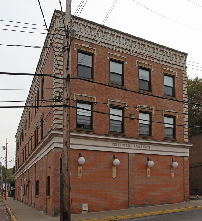 White Street Apartments in McKeesport, PA - Building Photo