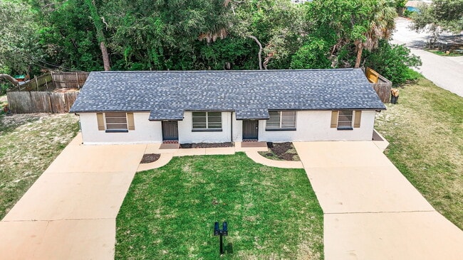 1525 Swordbill Dr in Holiday, FL - Building Photo - Building Photo