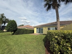 12114 Tripletail Ln in Orlando, FL - Building Photo - Building Photo