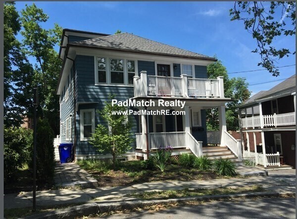 property at 7 Acron Rd