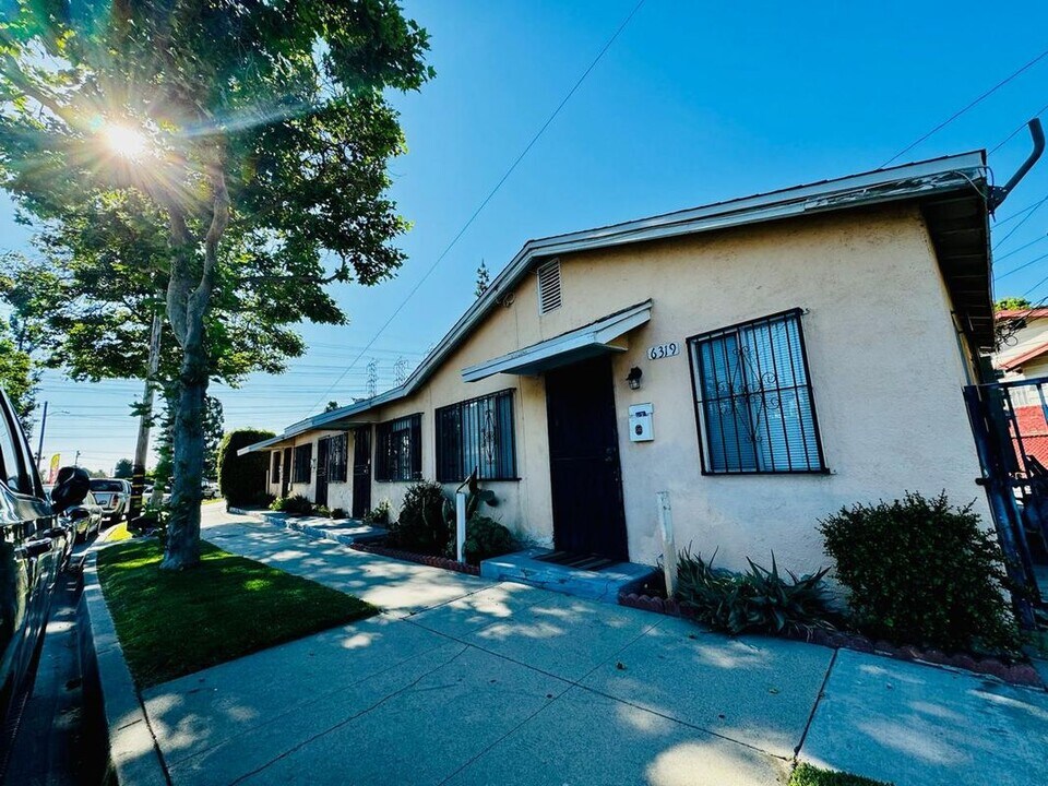 6319 Gallant St in Bell Gardens, CA - Foto de edificio
