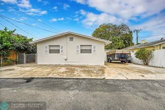 604 SW 6th Ave in Fort Lauderdale, FL - Building Photo - Building Photo