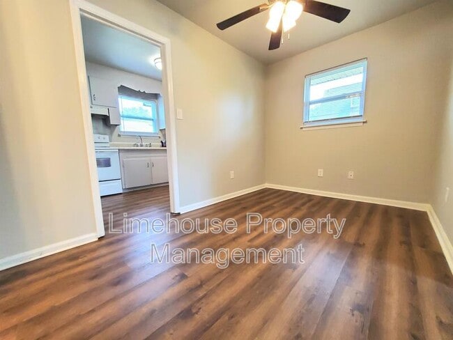 119 Bob Ln in Virginia Beach, VA - Building Photo - Building Photo