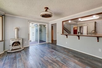 830 Cathlamet Dr in Oak Harbor, WA - Building Photo - Building Photo