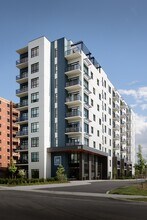 101 Base Line Road West in London, ON - Building Photo - Building Photo