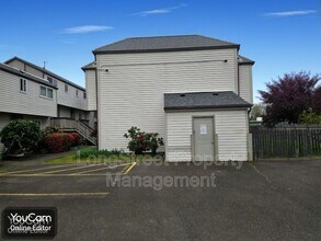 2145 NW Highland Dr in Corvallis, OR - Foto de edificio - Building Photo