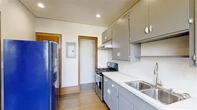 3273 Kempton Ave, Unit 3273 in Oakland, CA - Building Photo - Building Photo